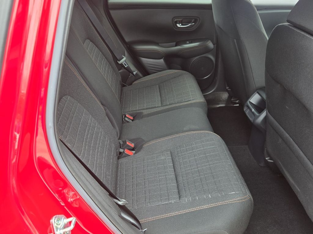 2025 Honda HR-V Sport - Photo 16