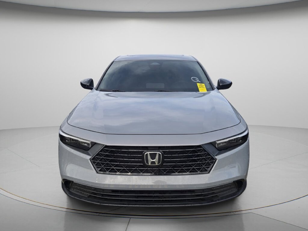 Used 2025 Honda Accord SE Sedan