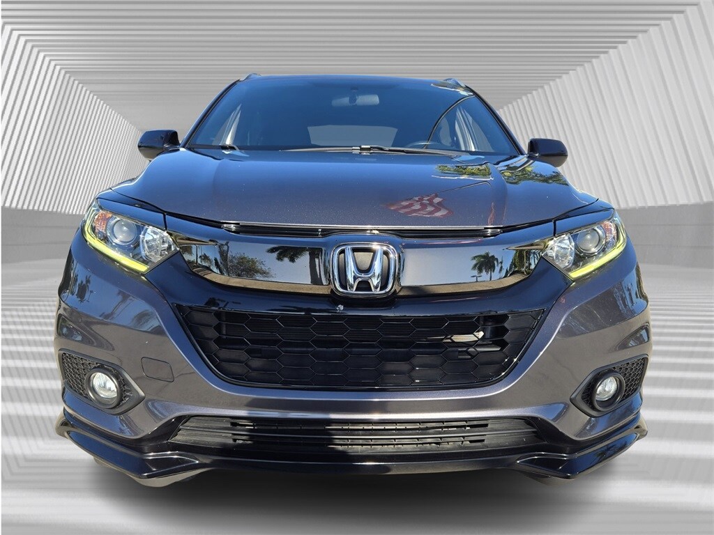 2019 Honda HR-V Sport photo 3