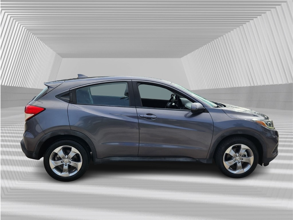 Used 2020 Honda HR-V LX with VIN 3CZRU5H36LM715139 for sale in Davie, FL