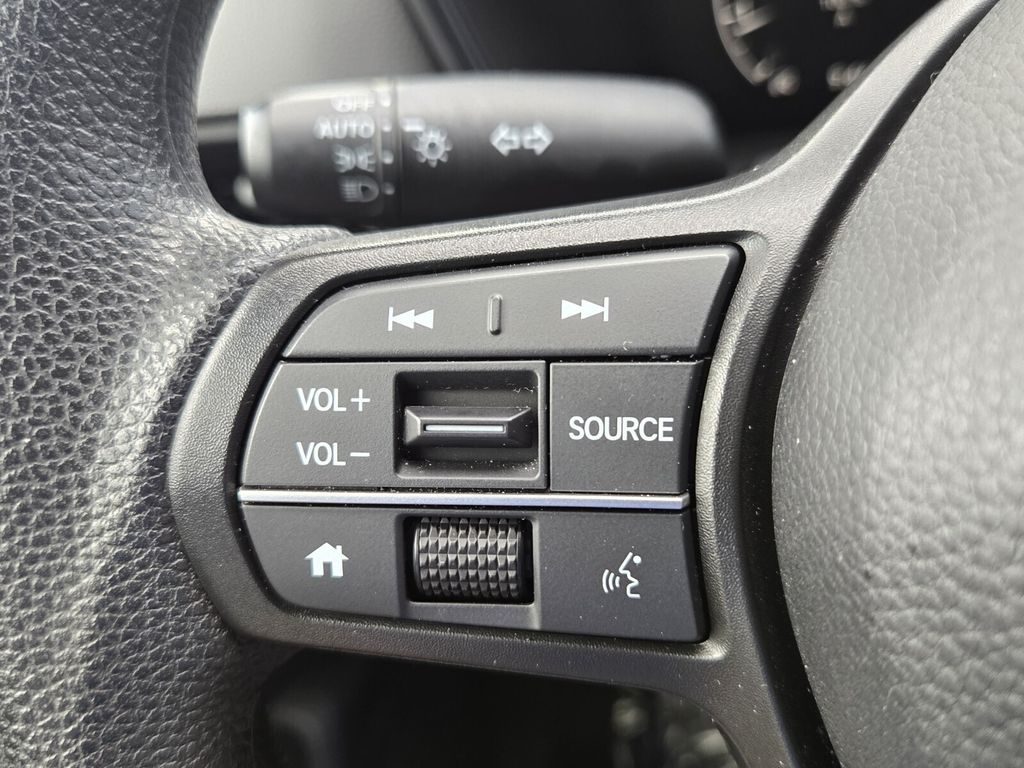 2025 Honda CR-V EX - Photo 25