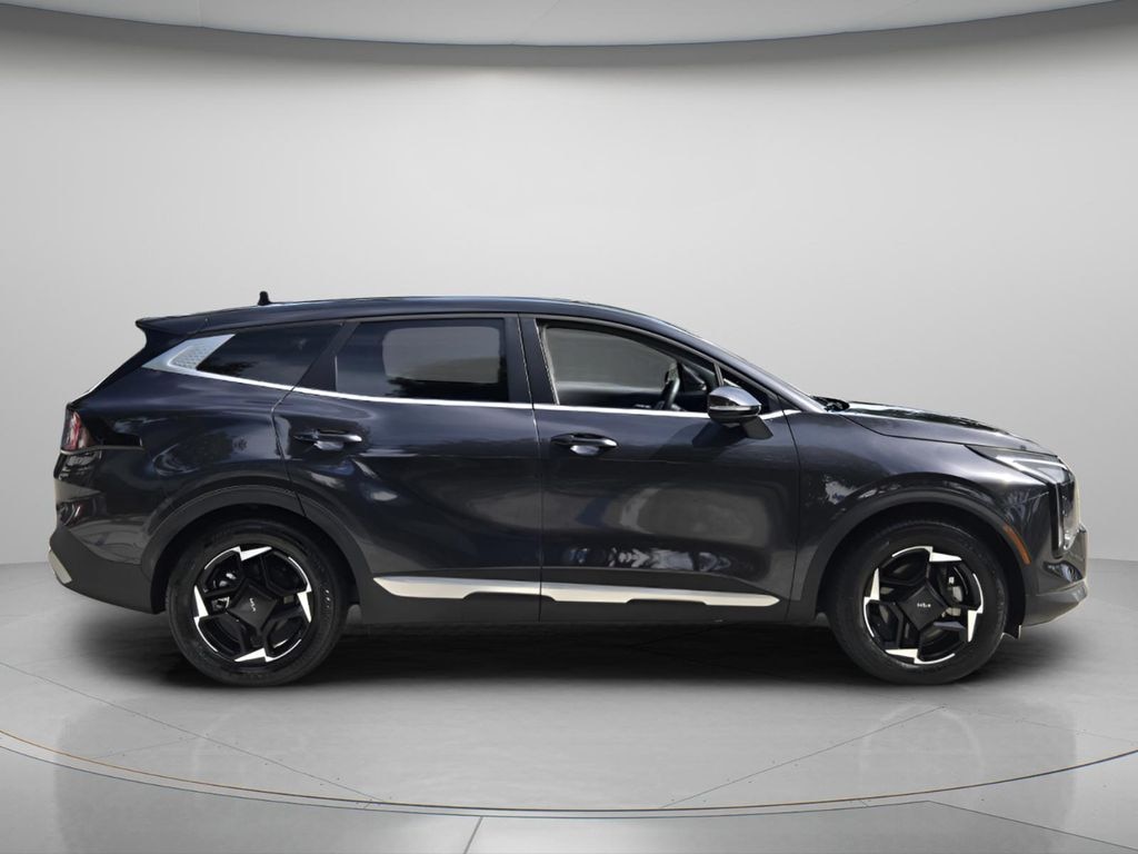 Used 2026 Kia Sportage EX SUV