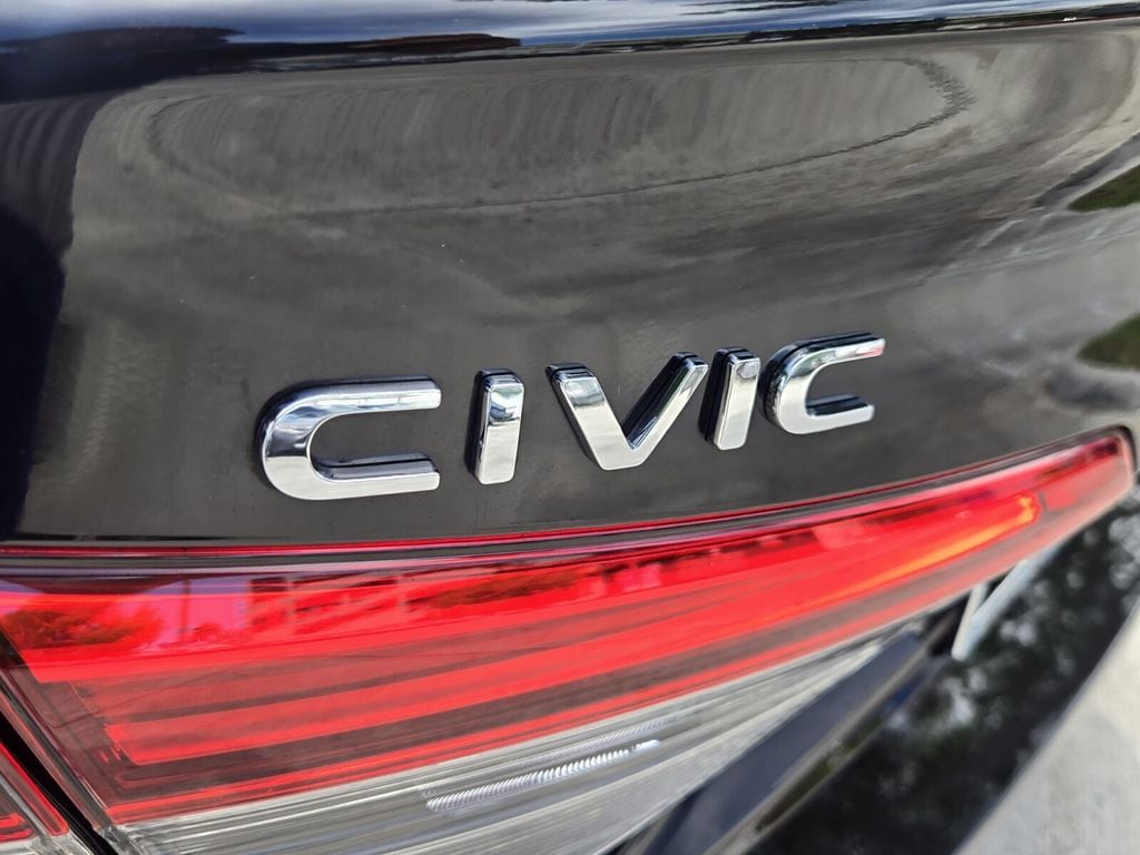 2024 Honda Civic EX - Photo 15