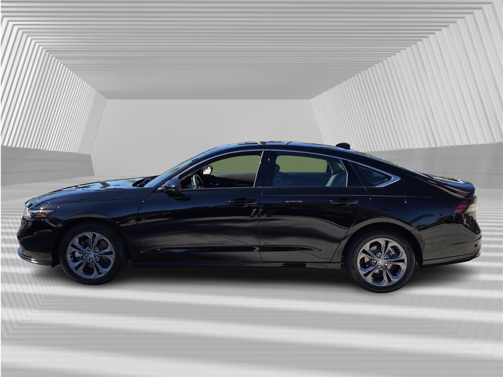 2024 Honda Accord Hybrid EX-L photo 3