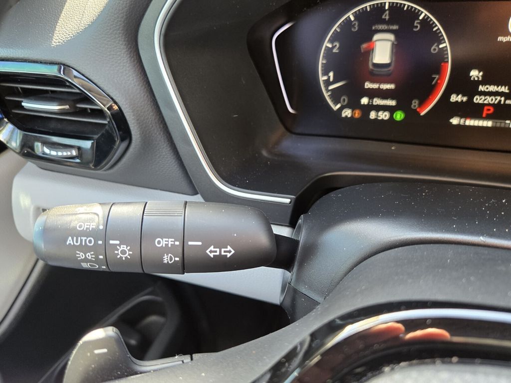 2025 Honda Pilot Touring - Photo 27
