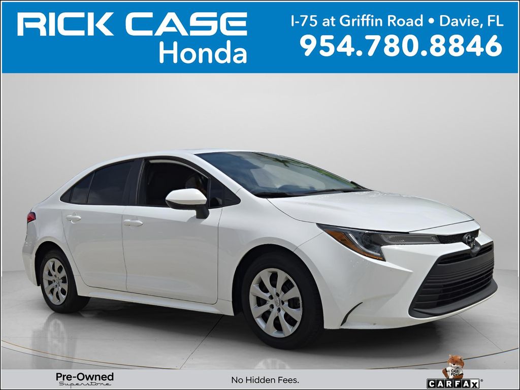 2023 Toyota Corolla LE CVT's photo