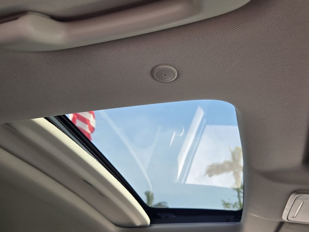 2024 Honda CR-V EX - Photo 17