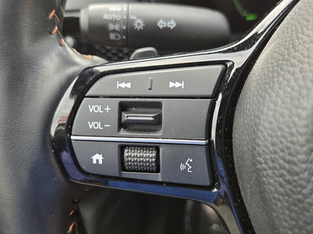 2025 Honda CR-V Sport Touring - Photo 25