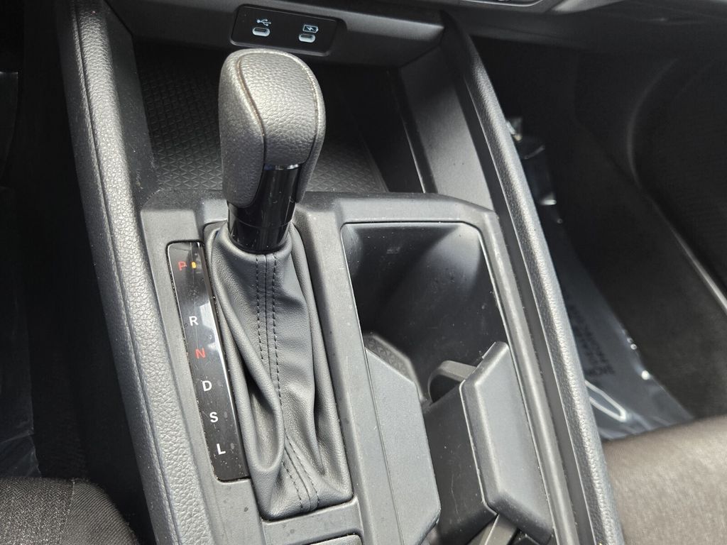 2025 Honda Accord LX - Photo 18