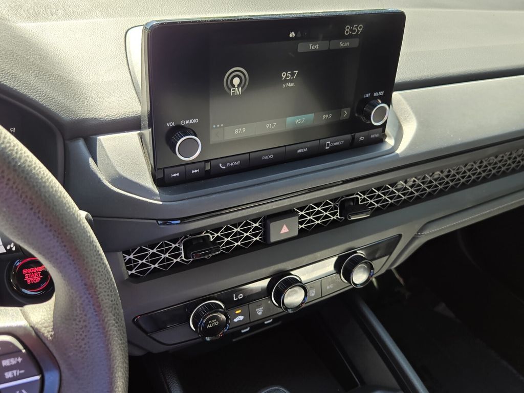 2025 Honda Accord LX - Photo 19