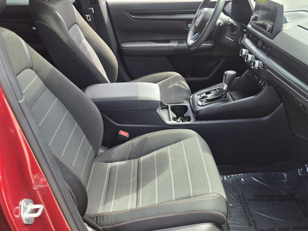 2024 Honda CR-V Sport - Photo 17