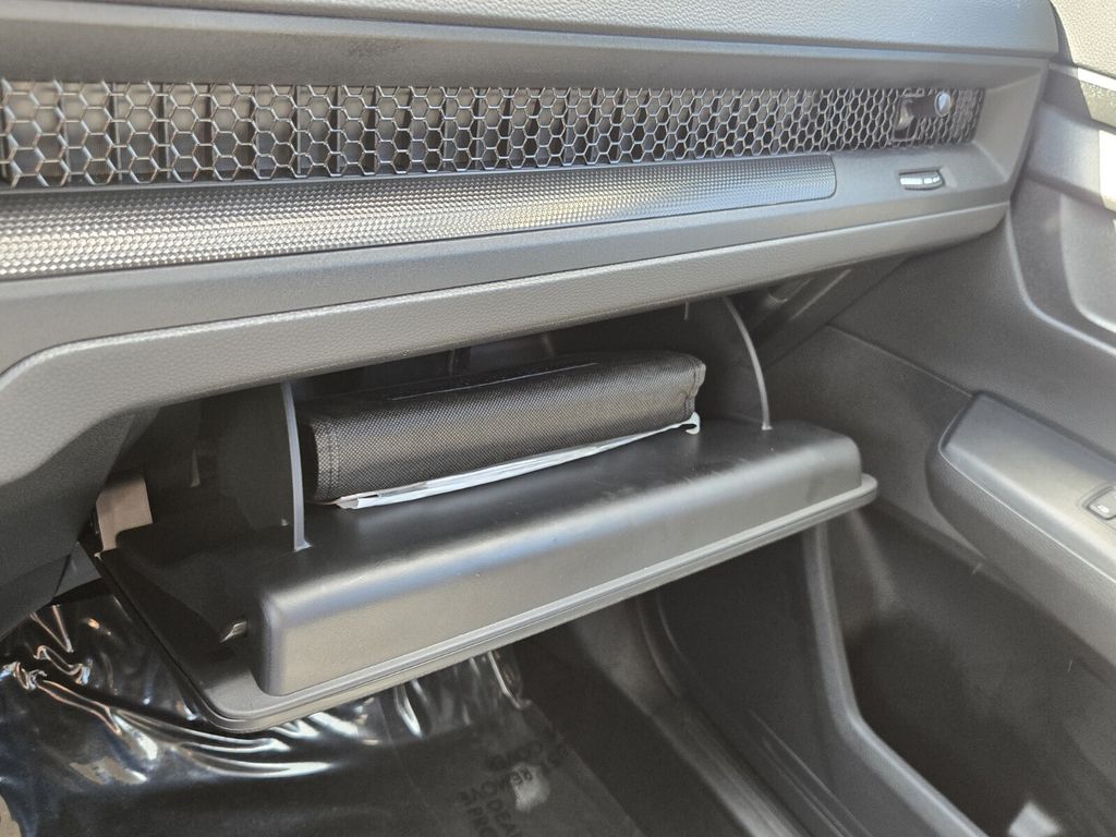 2025 Honda CR-V EX - Photo 21