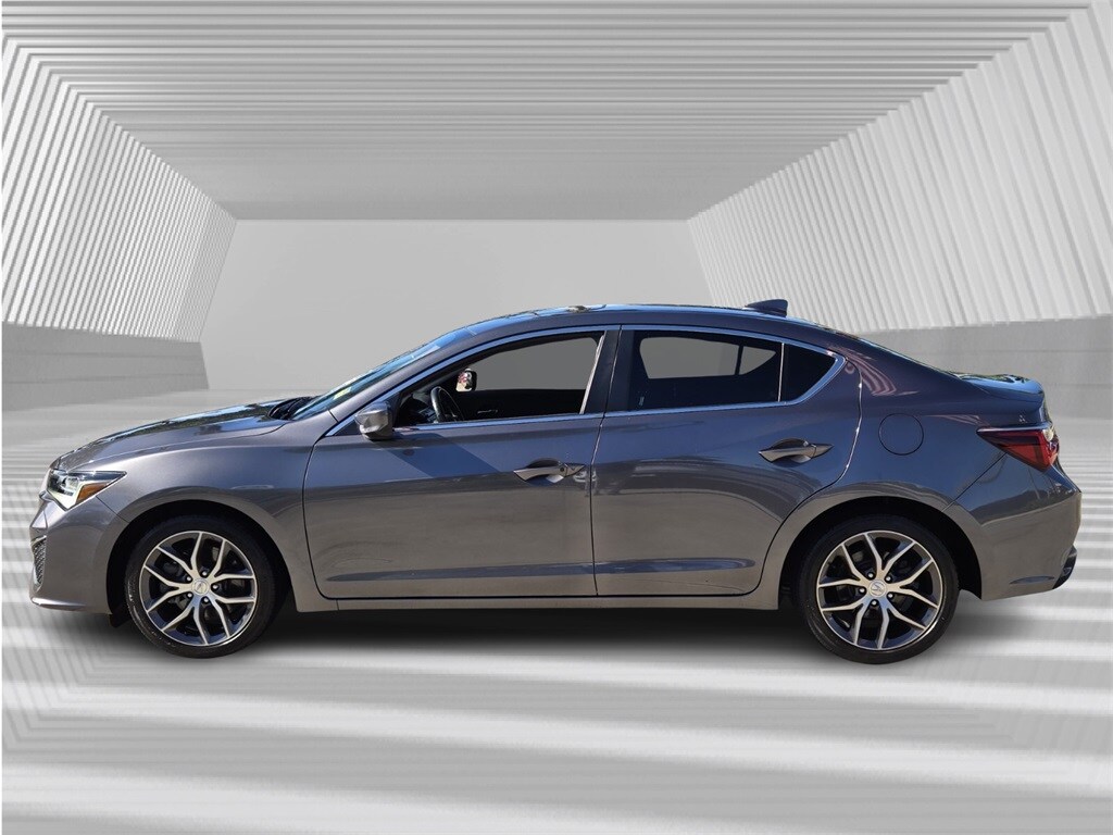 2021 Acura ILX Premium photo 3