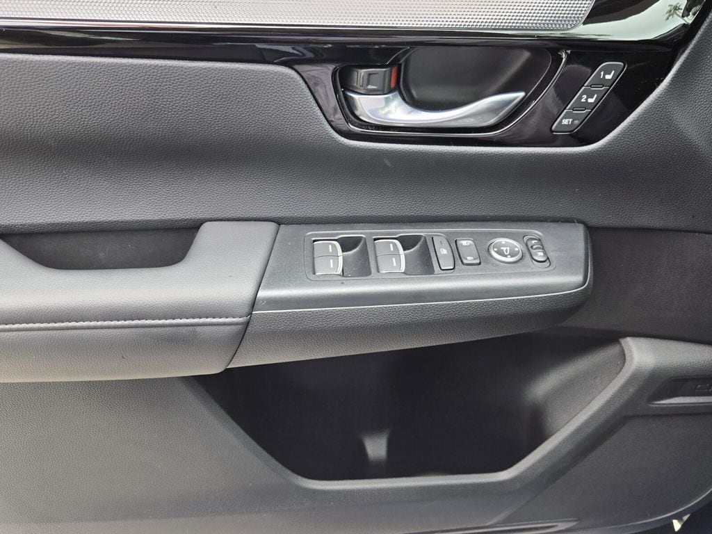 2025 Honda CR-V EX-L - Photo 27
