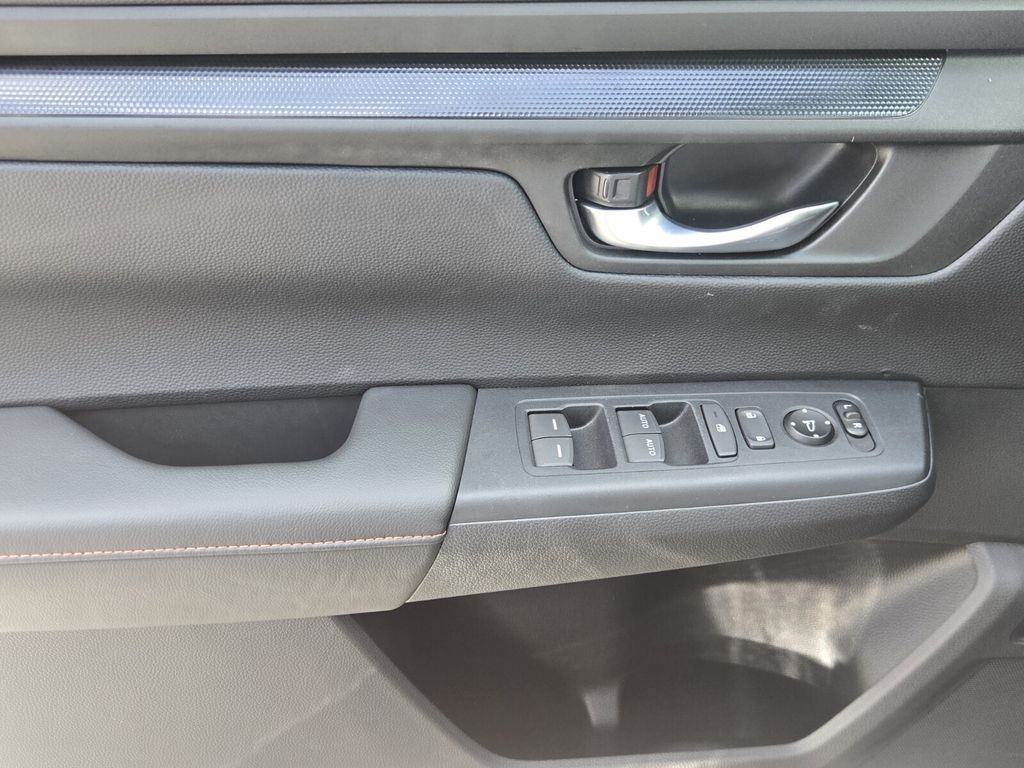 2025 Honda CR-V Sport - Photo 27