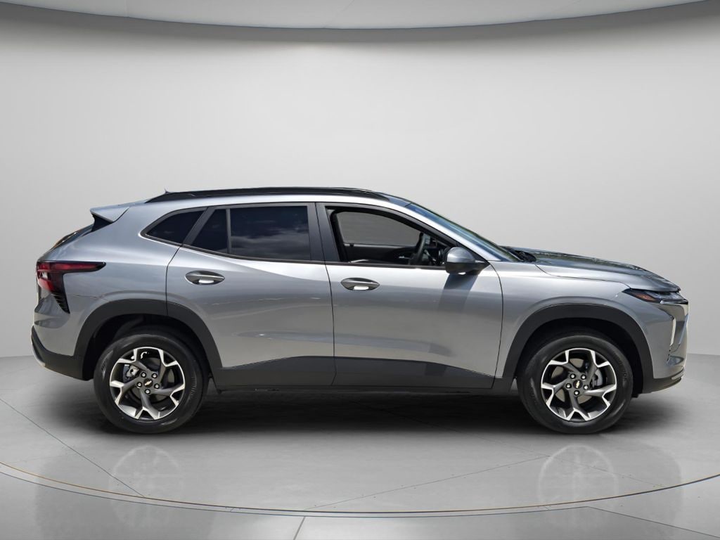 Used 2026 Chevrolet Trax LT SUV