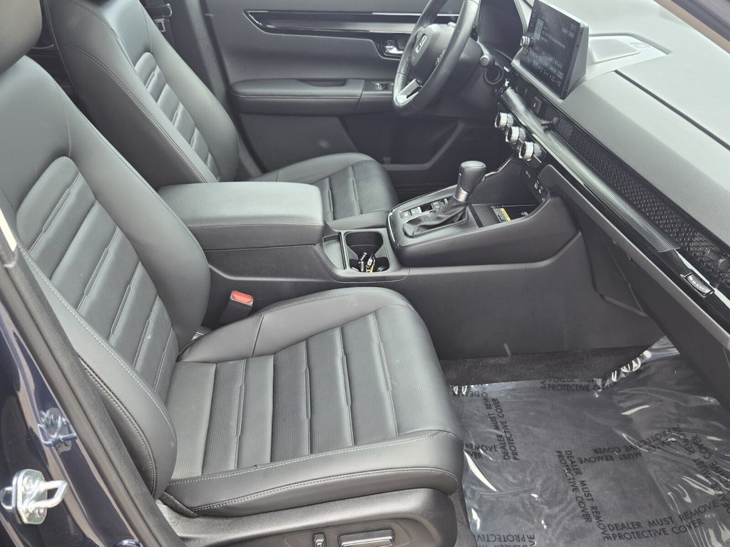 2025 Honda CR-V EX-L - Photo 17