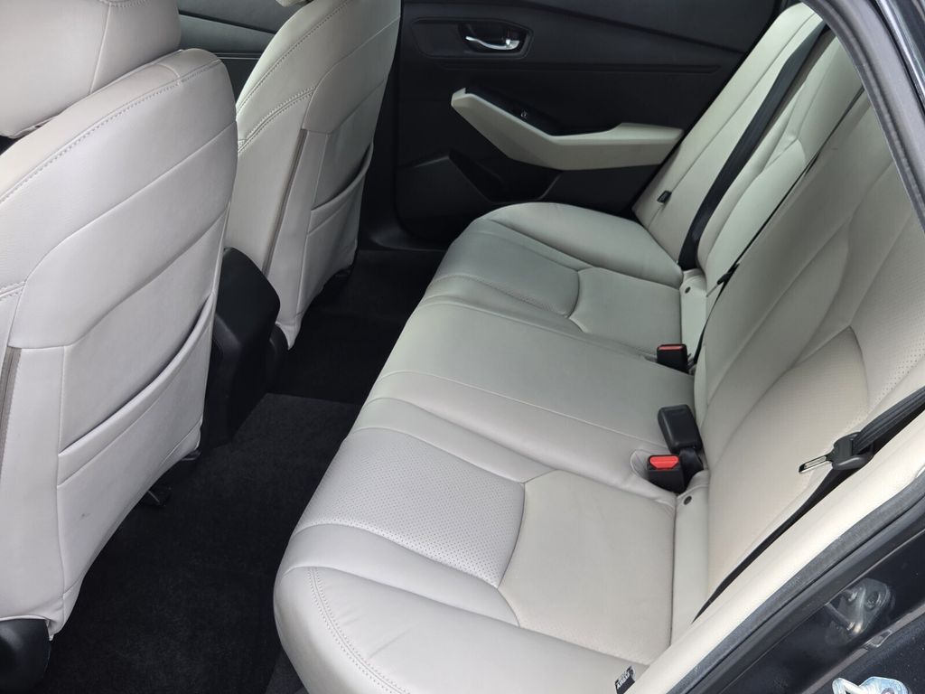 2024 Honda Accord LX - Photo 12
