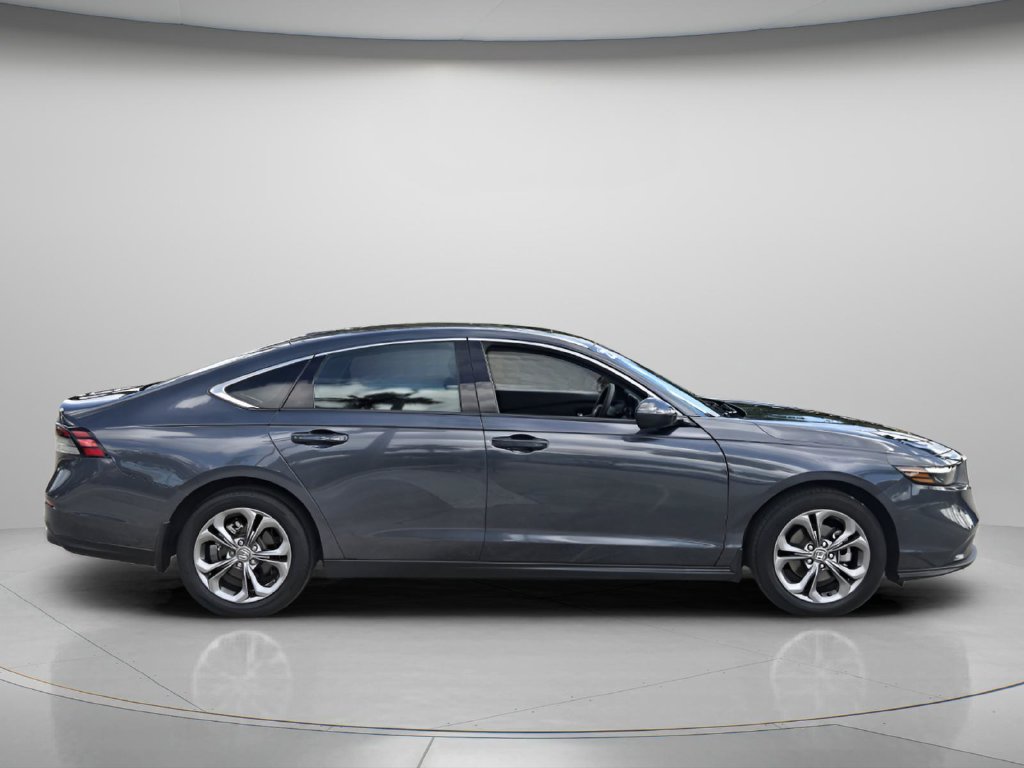 Used 2024 Honda Accord EX Sedan