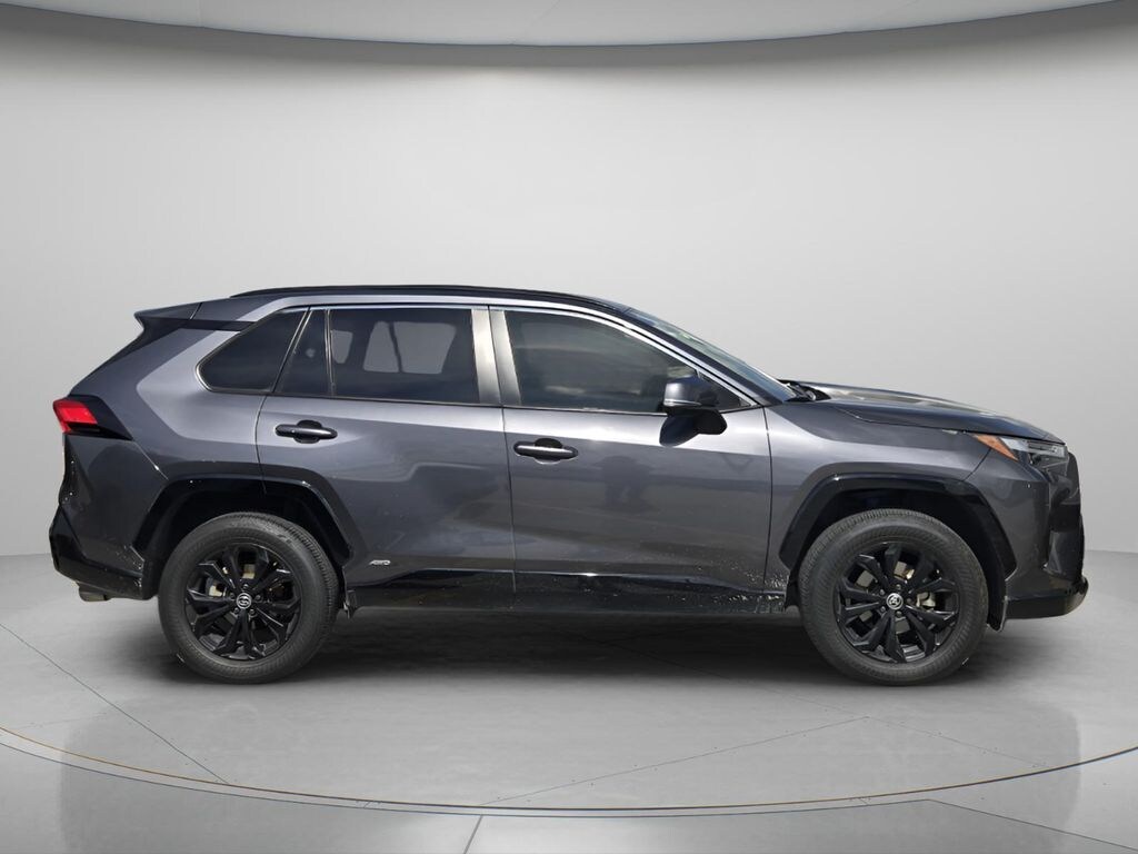 Used 2023 Toyota RAV4 Hybrid SE SUV