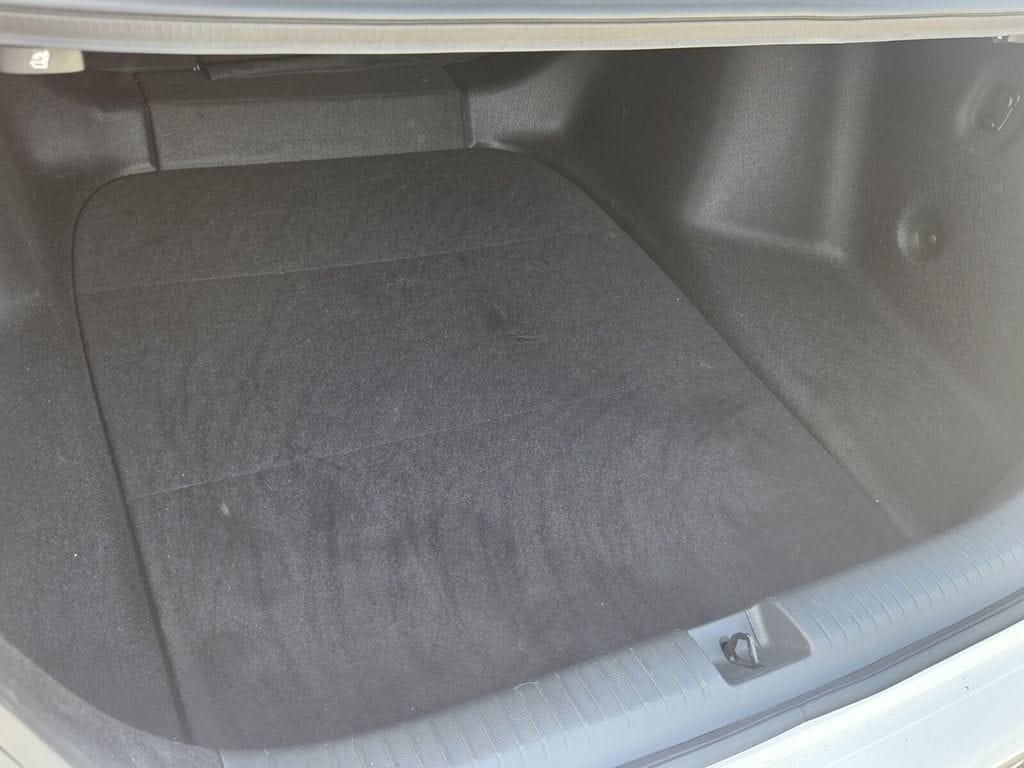 2025 Honda Accord SE - Photo 13