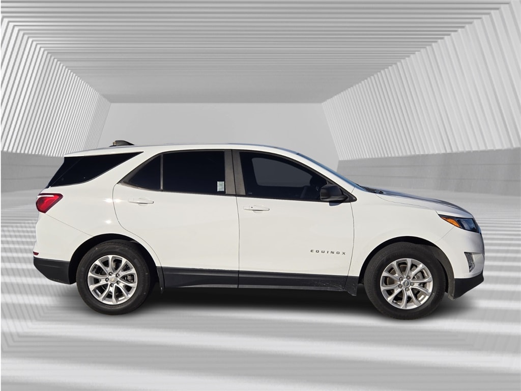 Used 2021 Chevrolet Equinox LS with VIN 3GNAXHEV0MS115528 for sale in Davie, FL