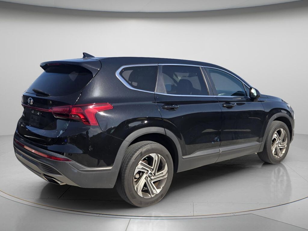 Used 2023 Hyundai Santa Fe SE SUV