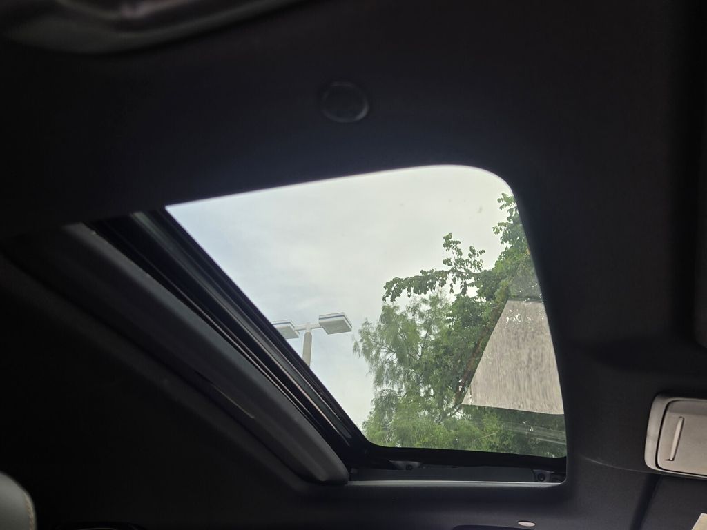 2025 Honda CR-V Sport-L - Photo 18