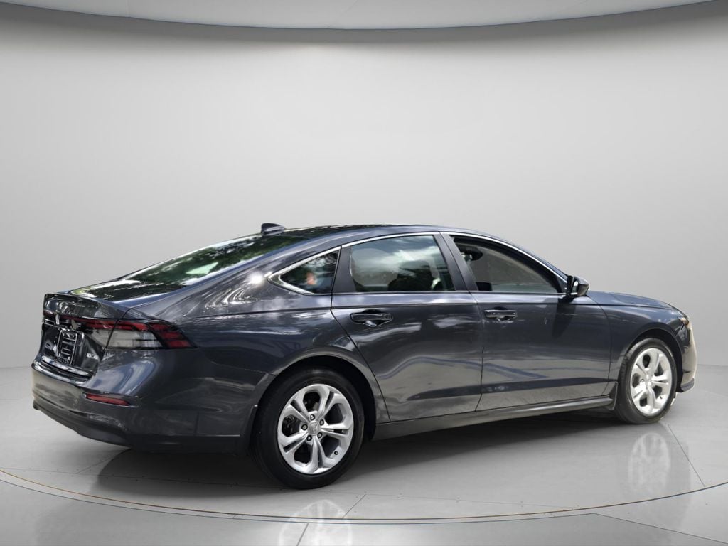 2025 Honda Accord LX - Photo 7