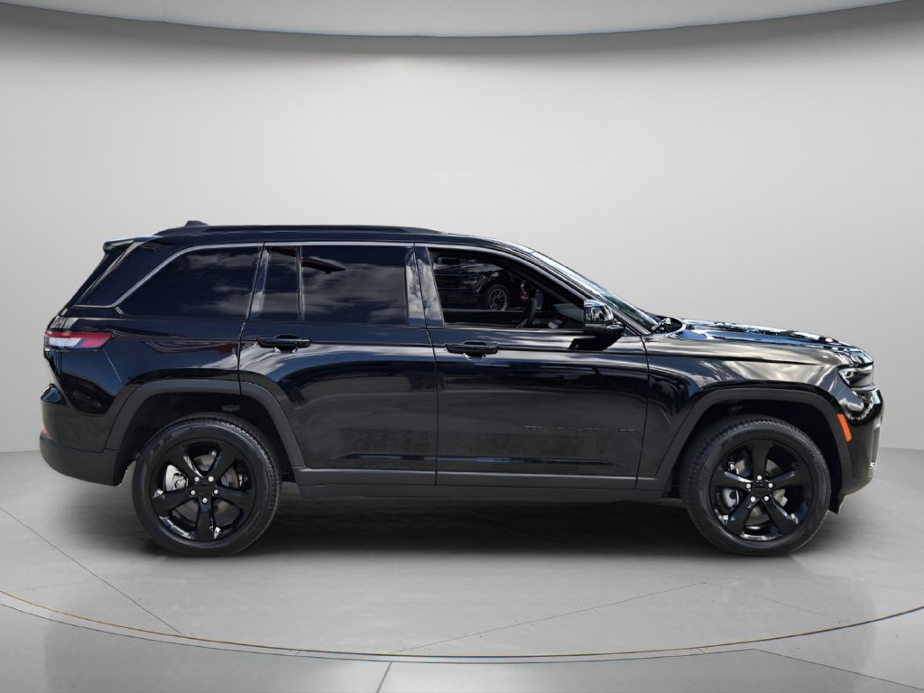 Used 2026 Jeep Grand Cherokee Limited SUV