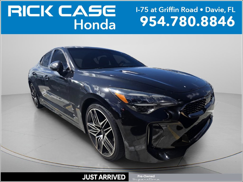 Used 2022 Kia Stinger GT1 Sedan