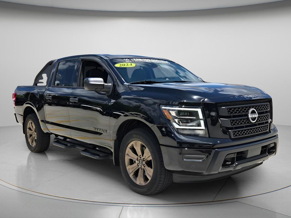 2024 Nissan Titan SV - Photo 9