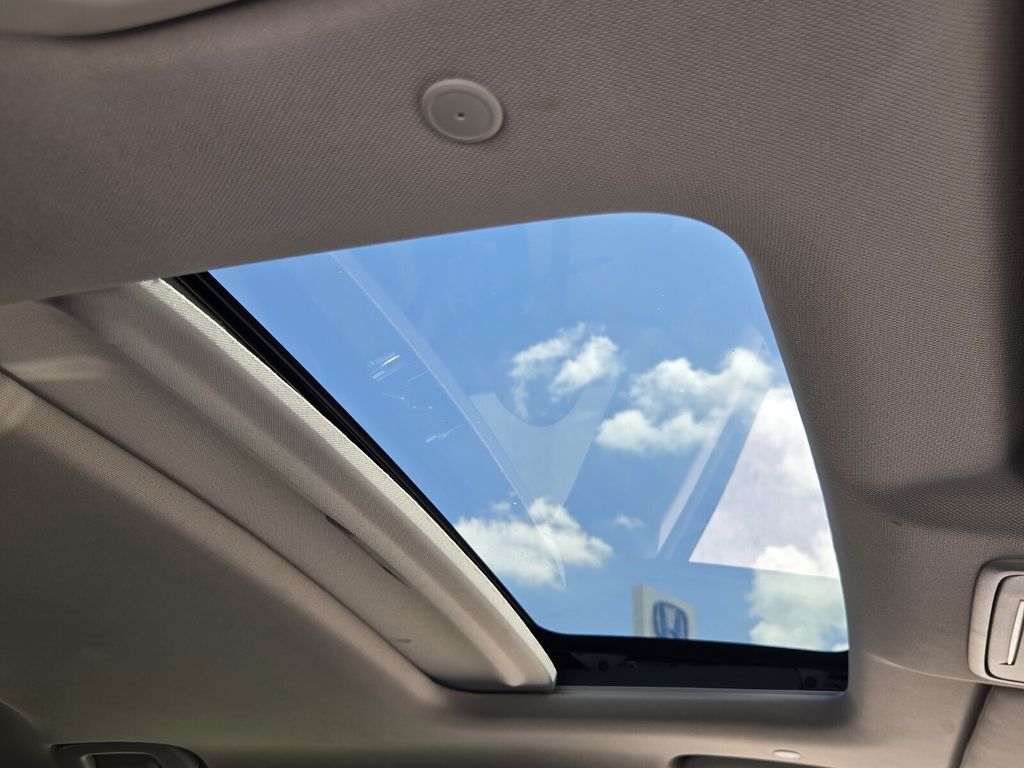 2023 Honda CR-V EX-L - Photo 17