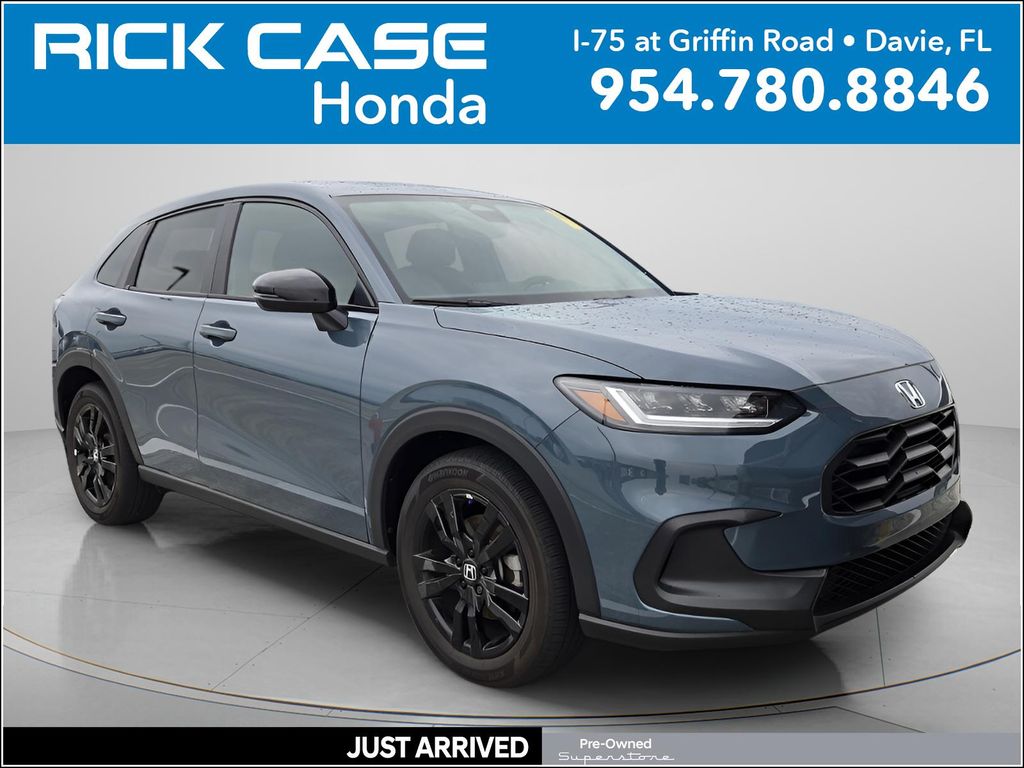 2026 Honda HR-V Sport 2WD's photo
