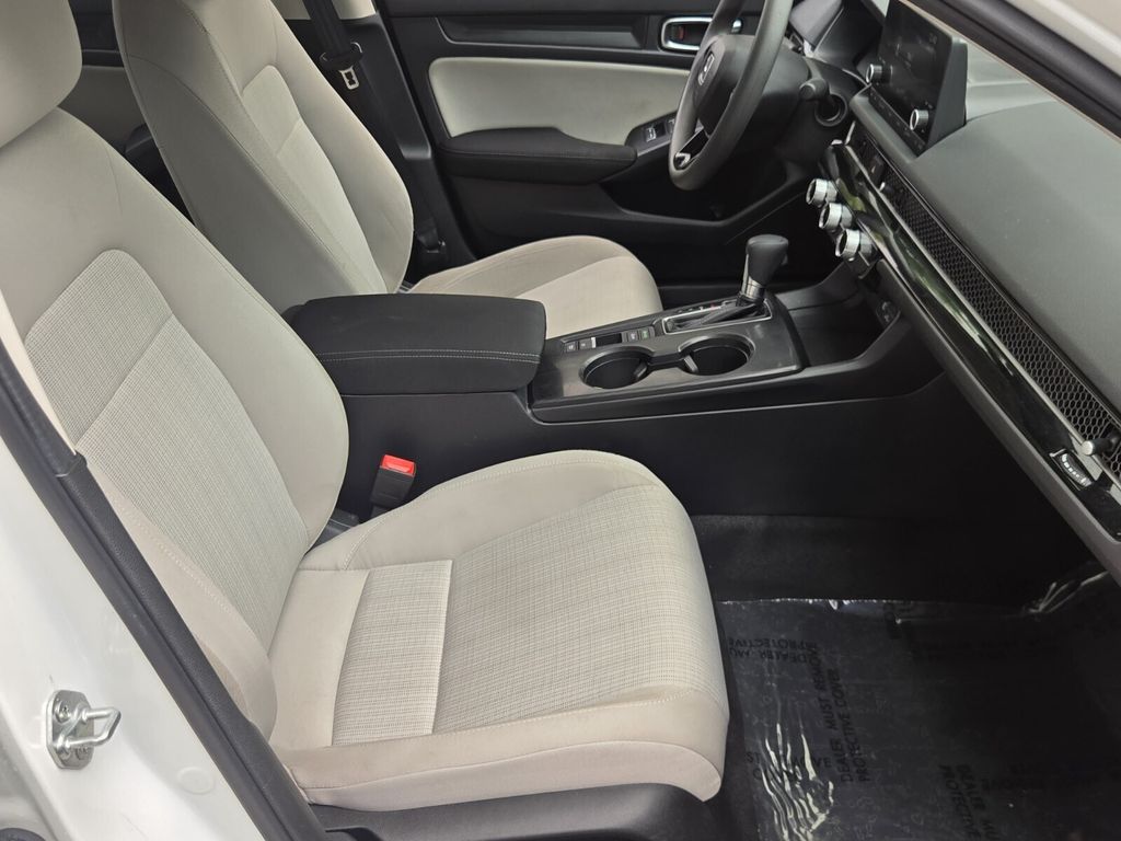 2024 Honda Civic LX - Photo 16