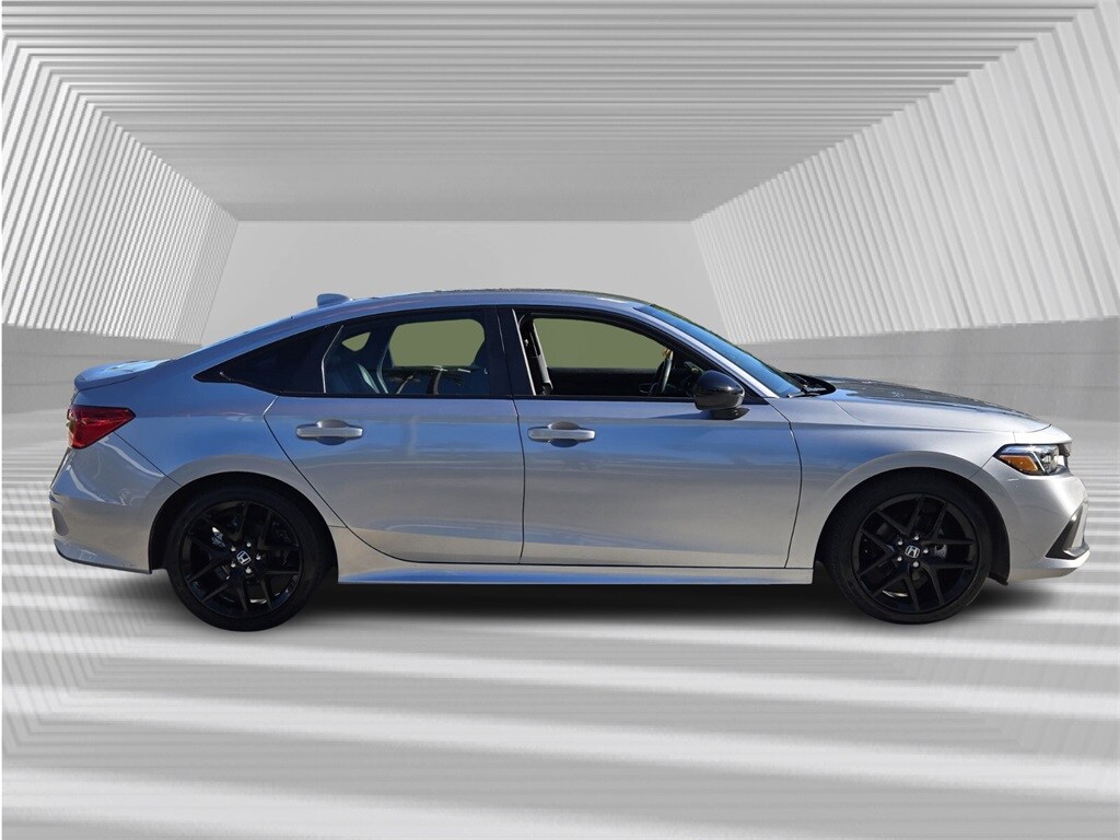 2024 Honda Civic Sport photo 2