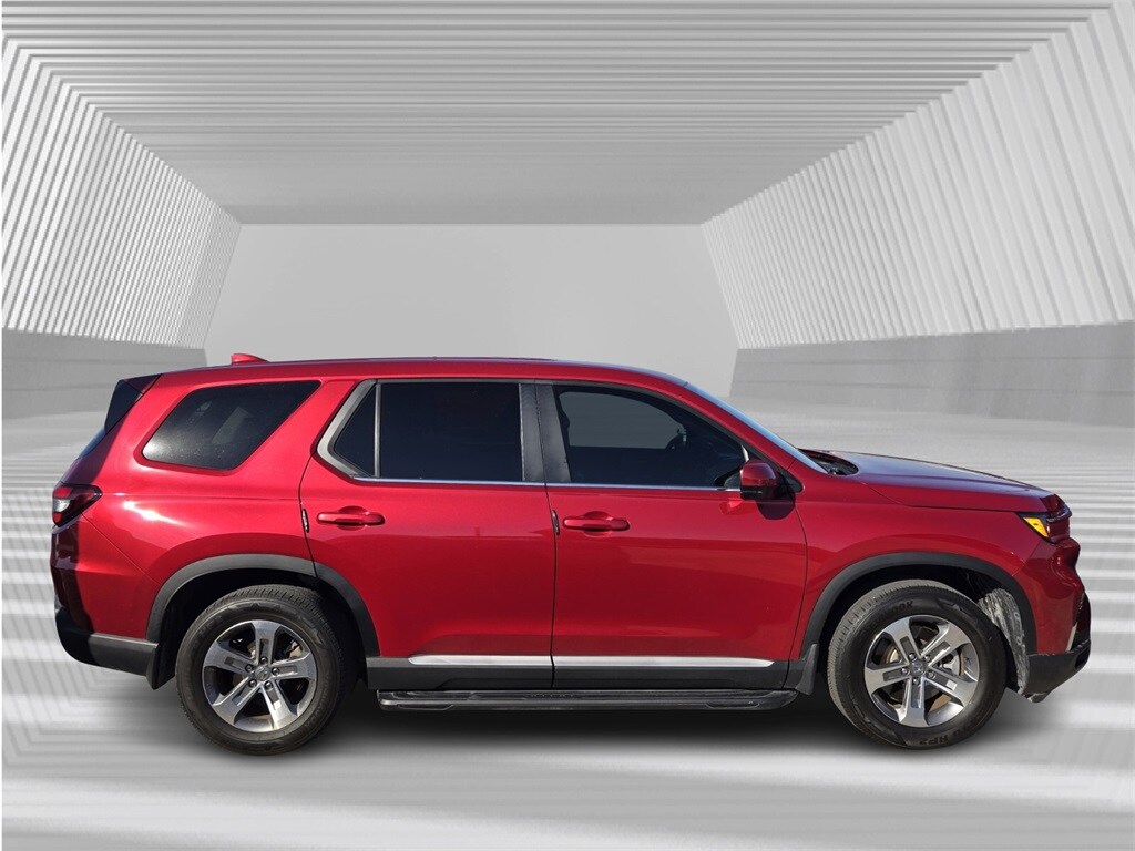 Used 2024 Honda Pilot EX-L 7 Passenger SUV