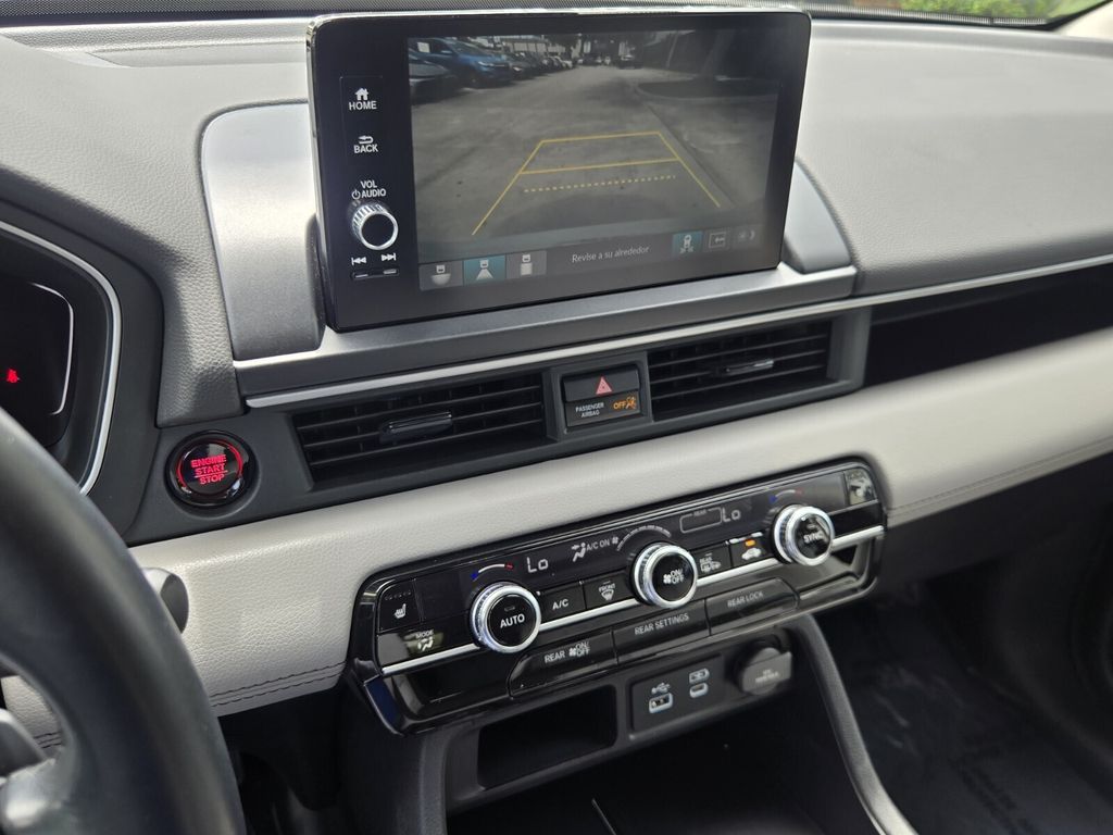 2023 Honda Pilot Touring - Photo 22