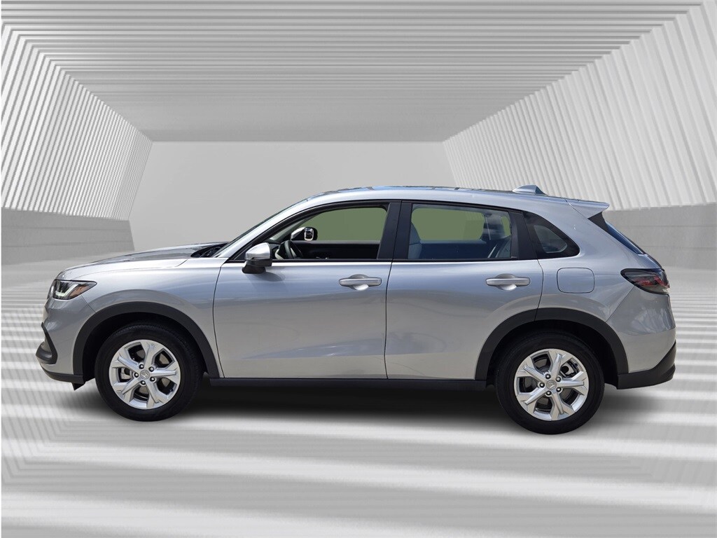 2024 Honda HR-V LX photo 2
