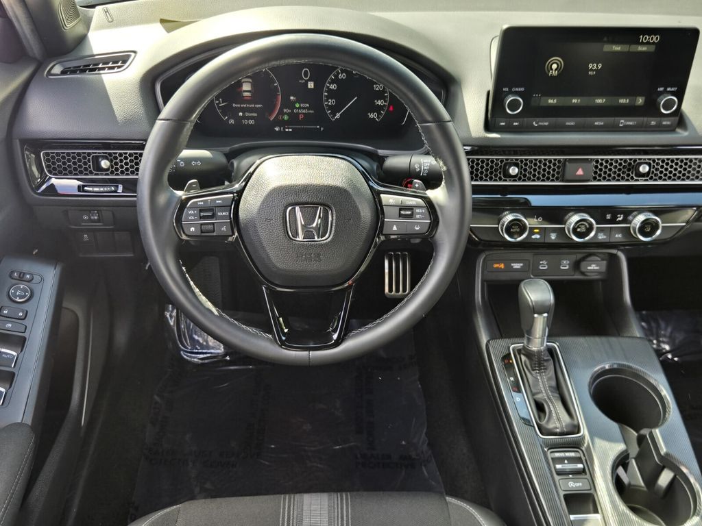 2025 Honda Civic Sport - Photo 12