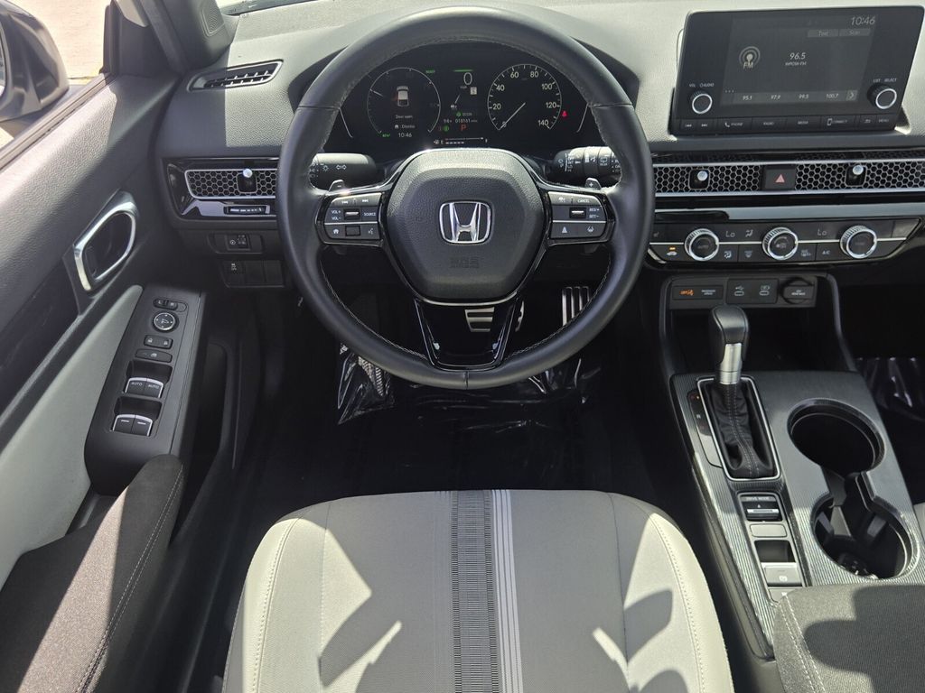 2025 Honda Civic Hatchback Sport - Photo 12