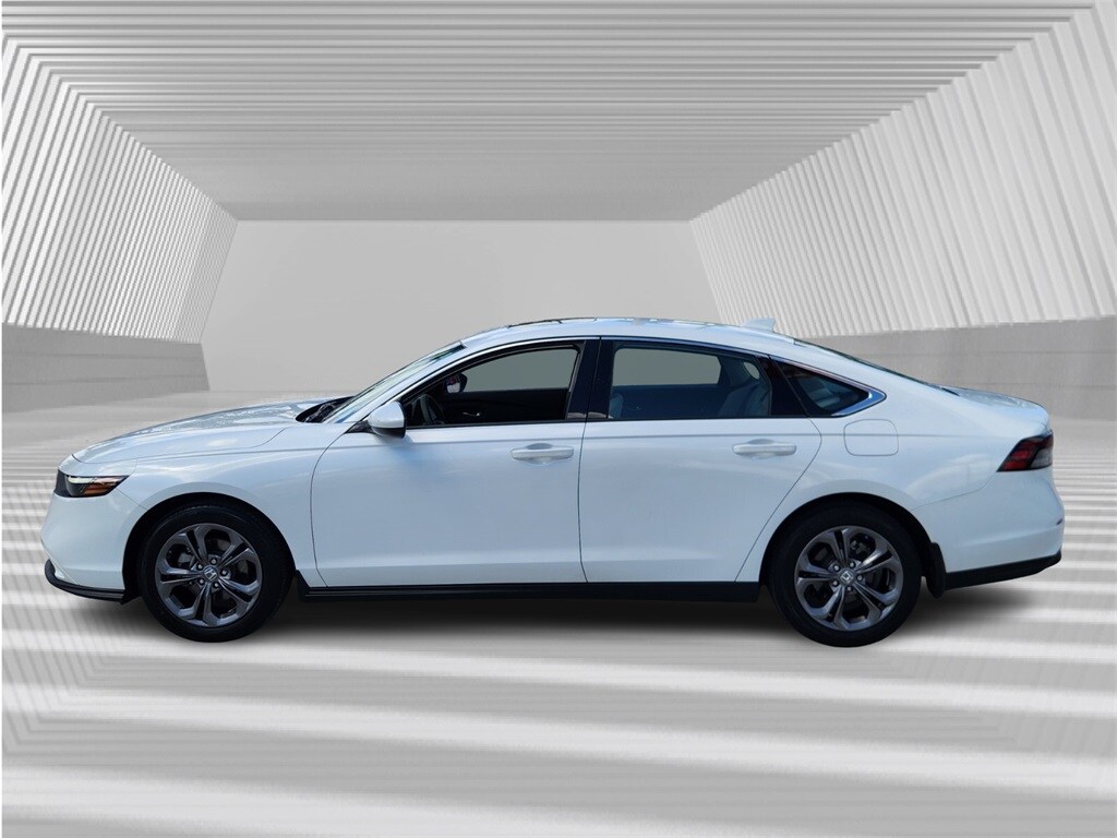 2023 Honda Accord EX photo 3