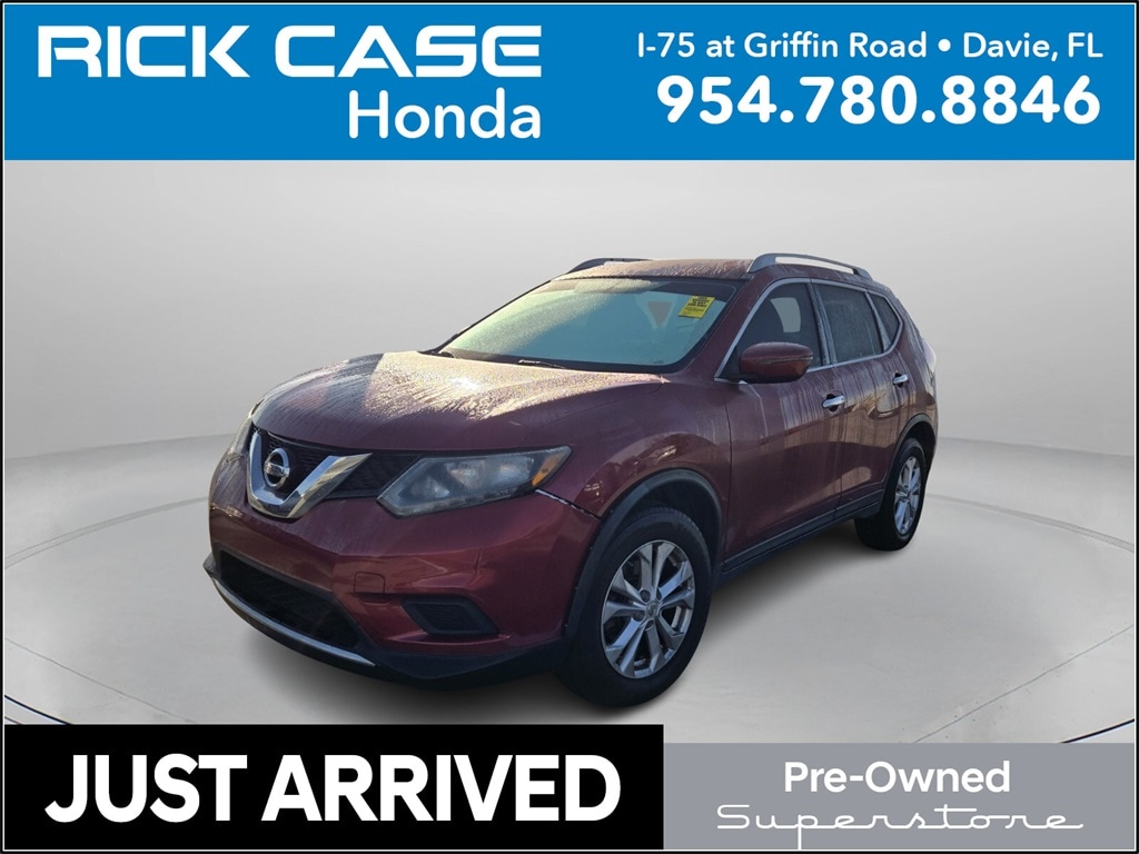 Used 2016 Nissan Rogue SV SUV