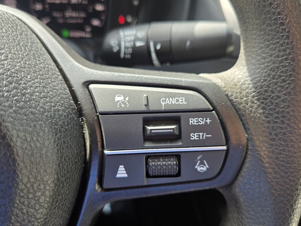2025 Honda Accord SE - Photo 25
