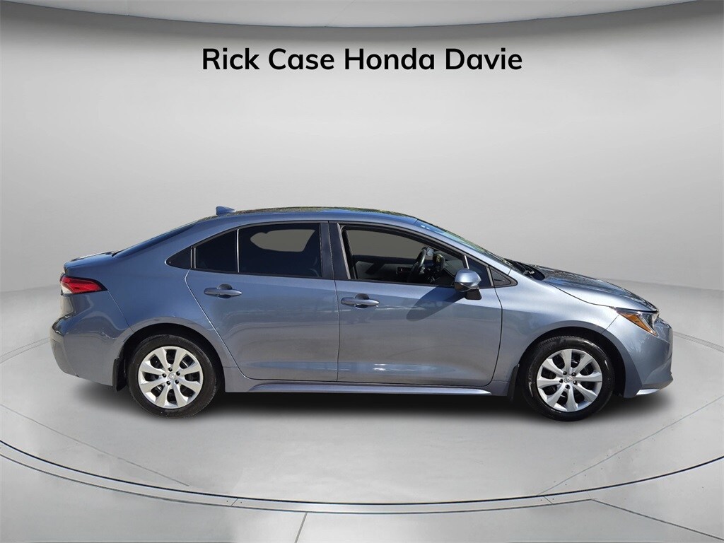 Used 2025 Toyota Corolla LE Sedan