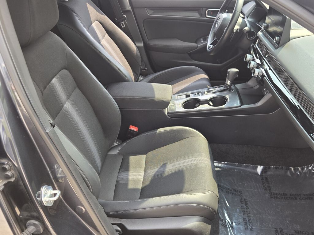 2024 Honda Civic Sport - Photo 17