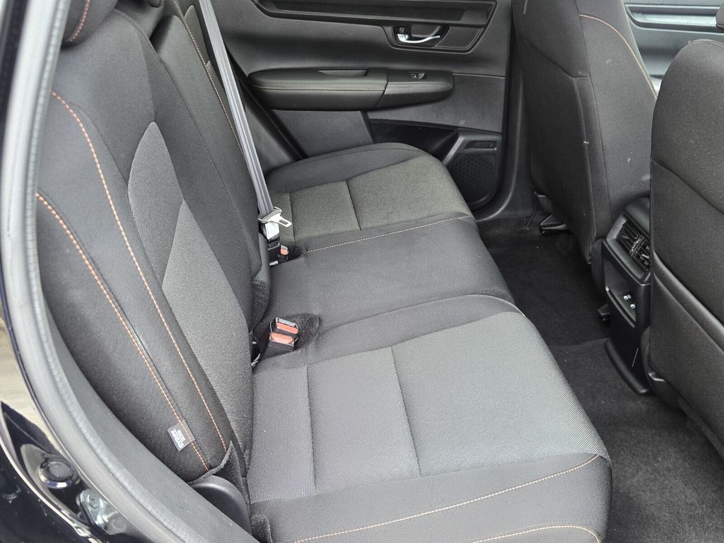 2025 Honda CR-V Sport - Photo 16