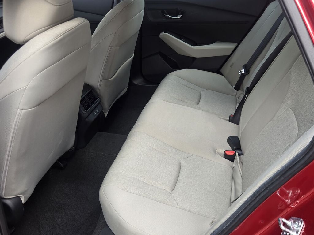 2025 Honda Accord LX - Photo 12