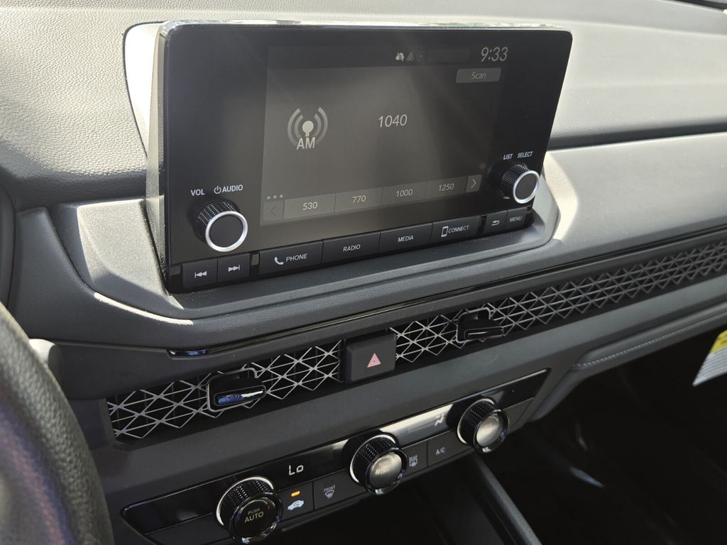 2024 Honda Accord LX - Photo 19