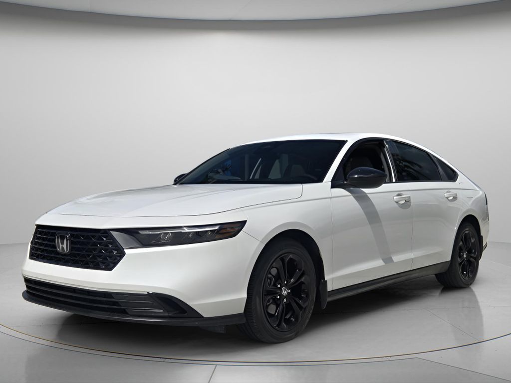 2025 Honda Accord SE - Photo 9